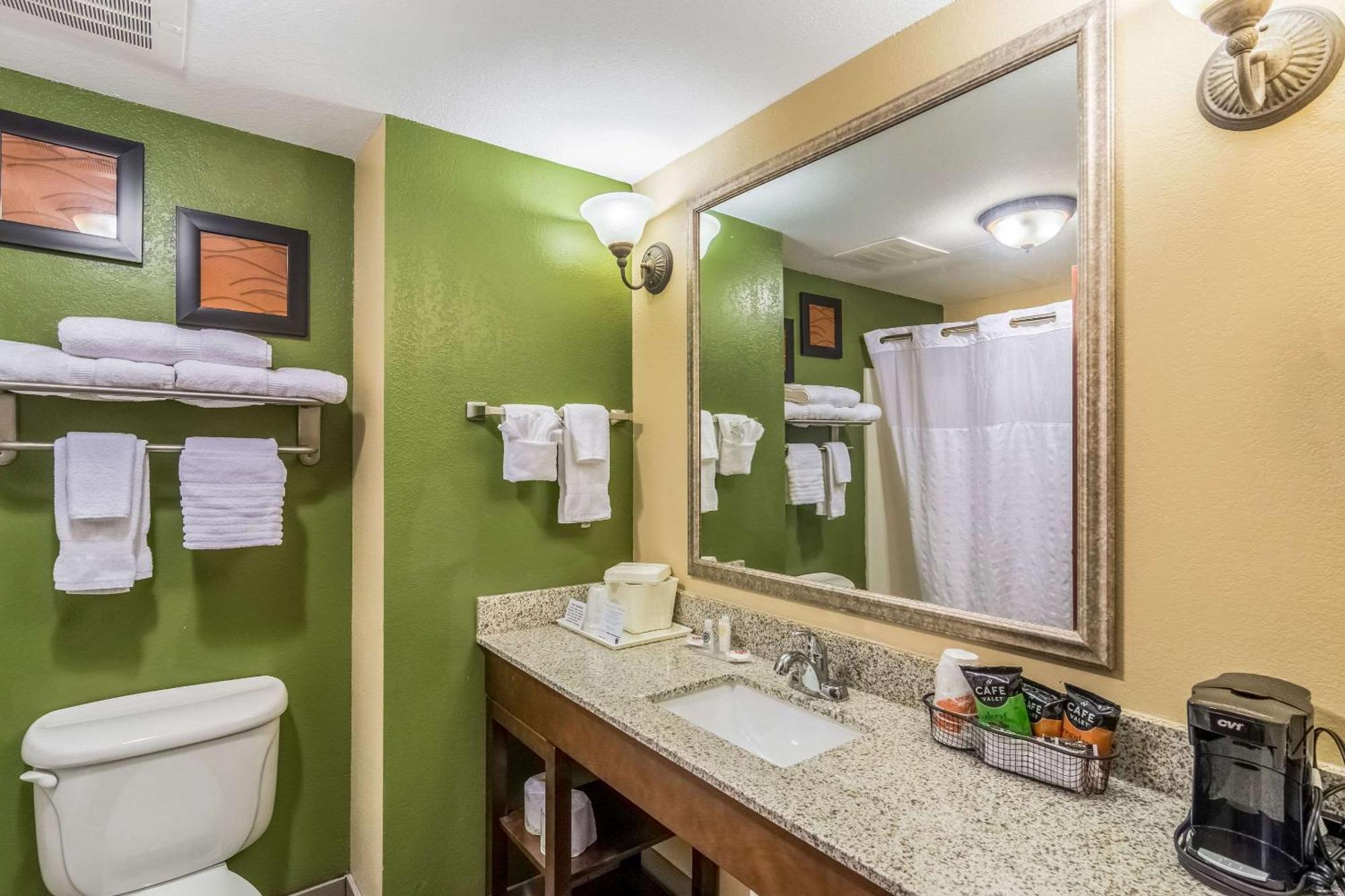 Comfort Inn & Suites Panama City North מראה חיצוני תמונה